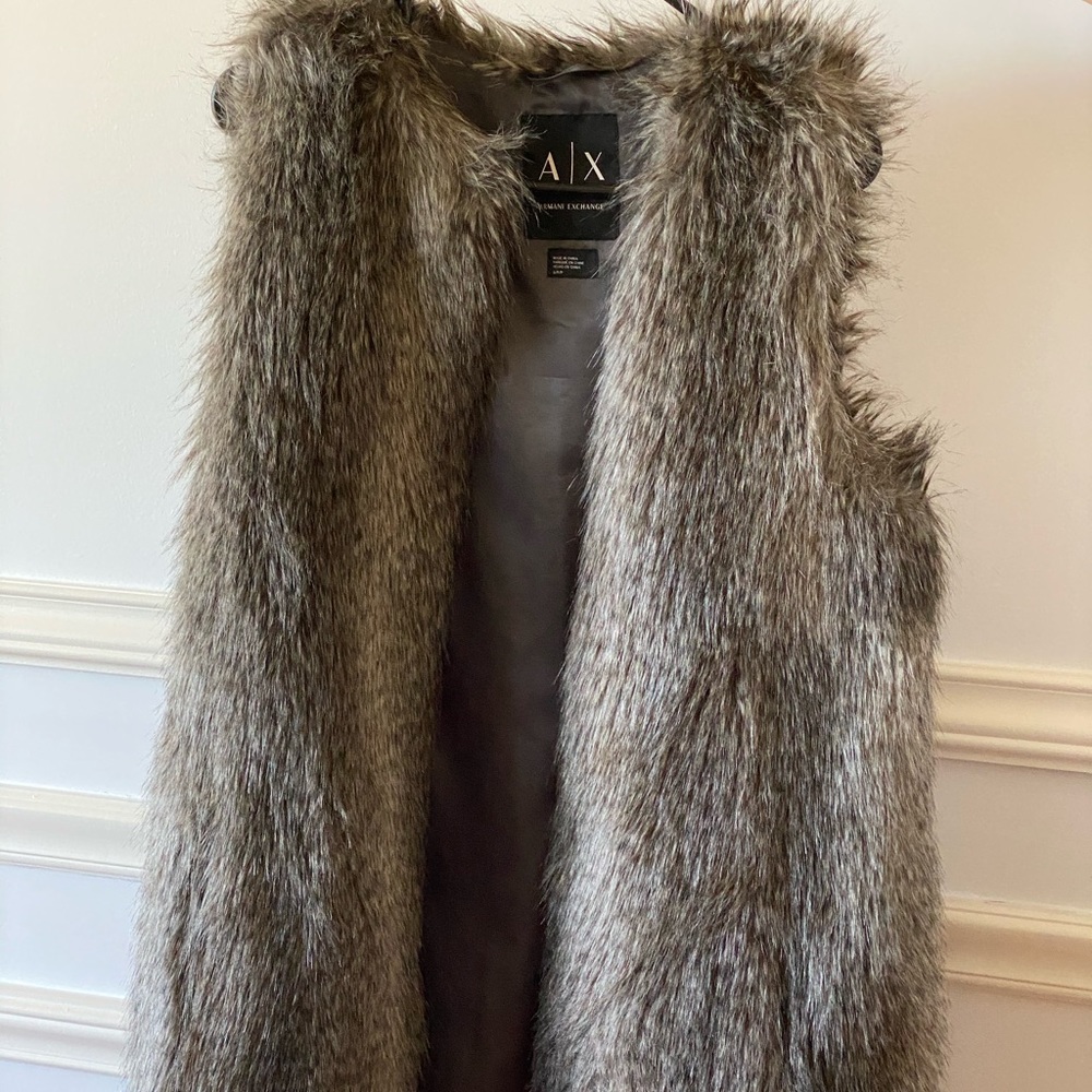 ARMANI EXCHNAGE FAUX FUR VEST!!